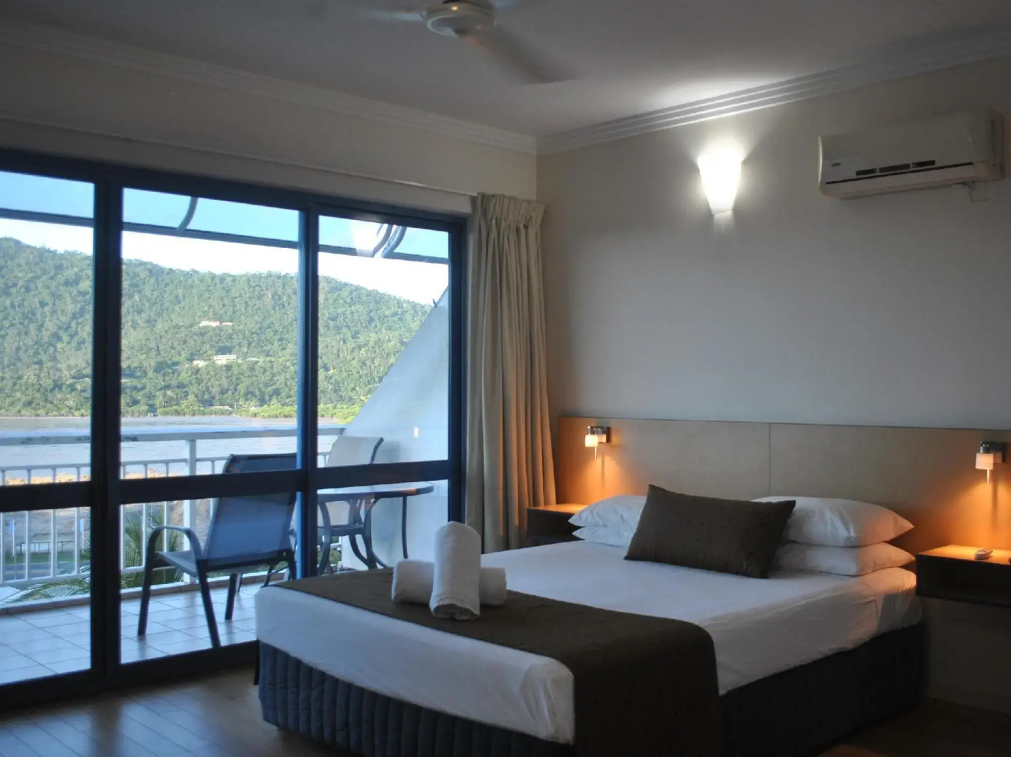 Coral Sea Vista Apartments