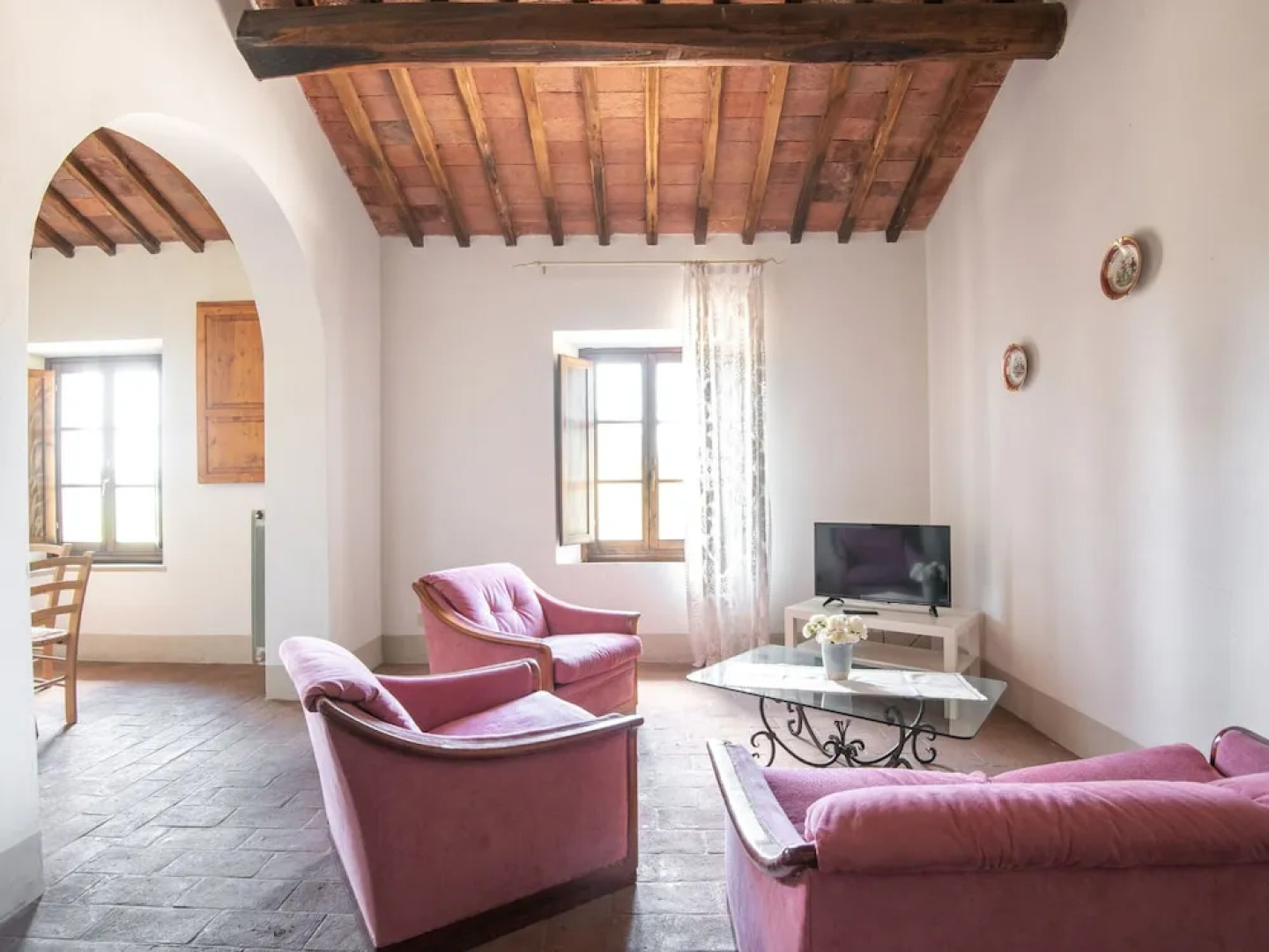 Secluded Apartment in Rapolano Terme with Garden