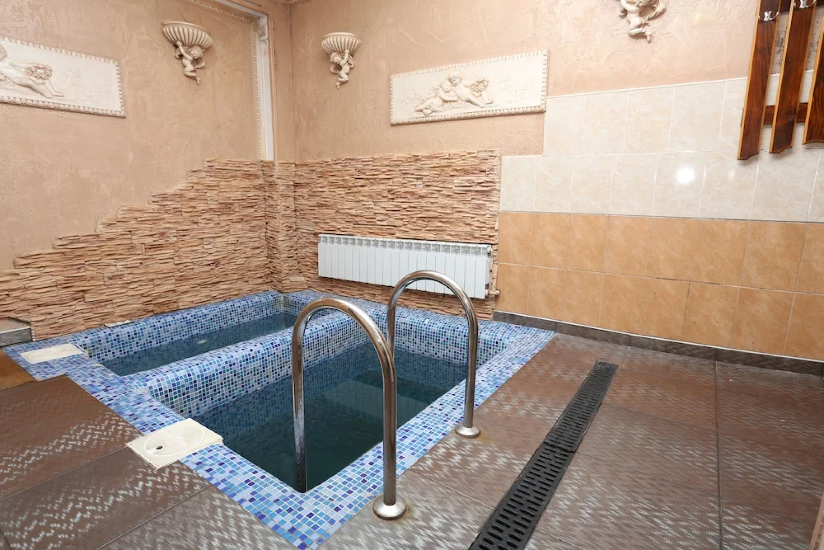 Private Residence Osobnyak