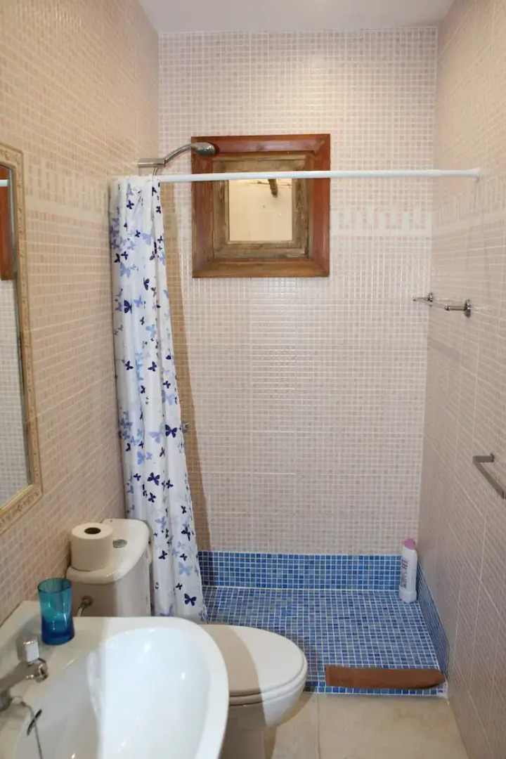Room Rental In Central Flat In Puerto Del Rosario