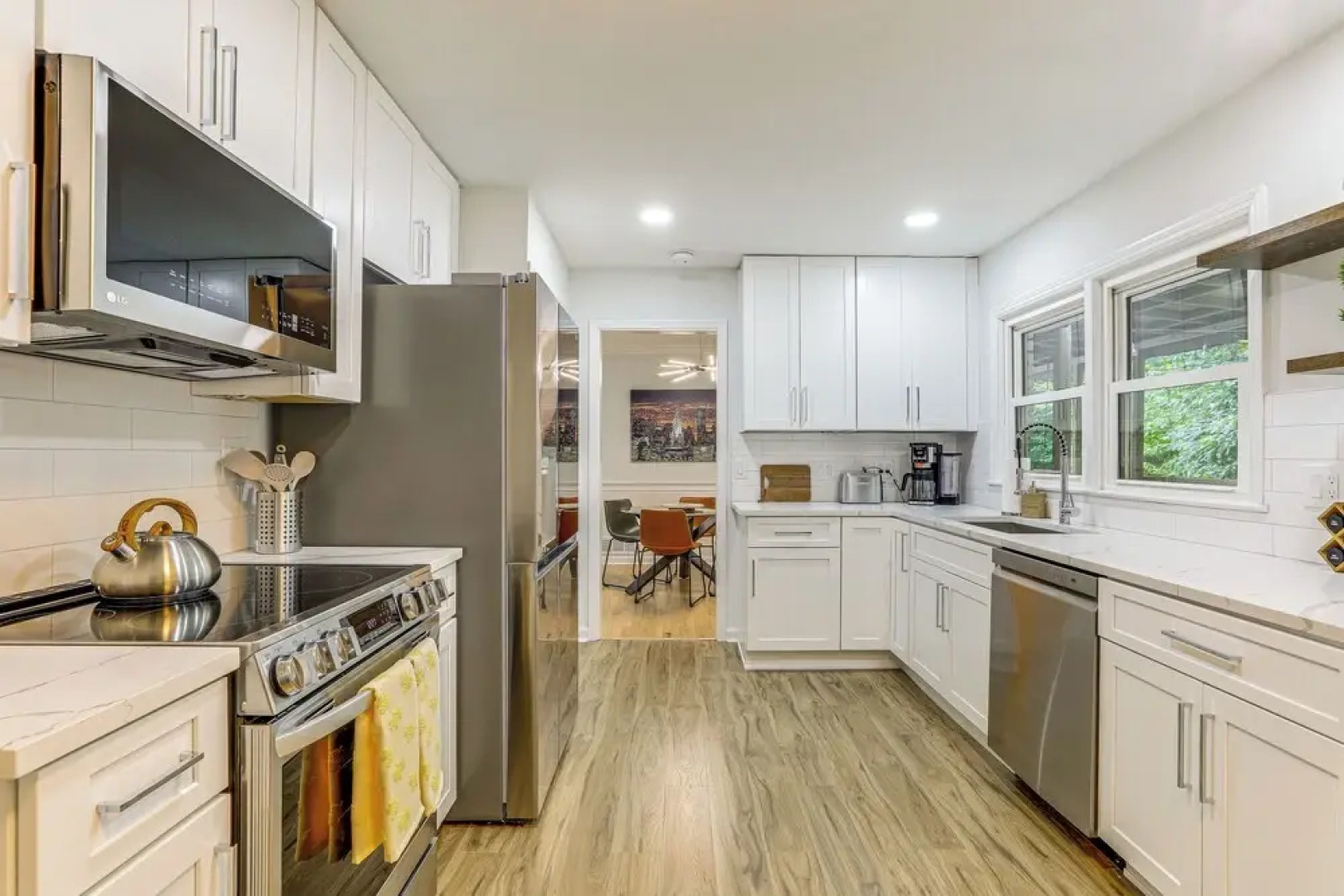 Chamblee Home w/ Fireplace Near Hospitals