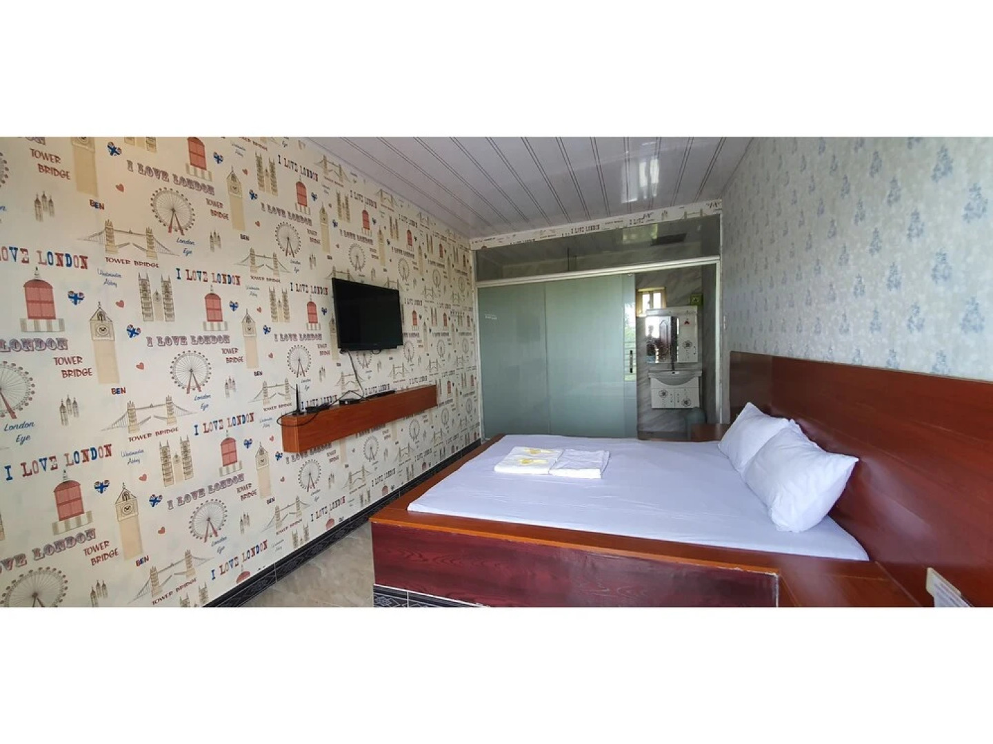 OYO 585 Dragon Pod Hotel And Resort