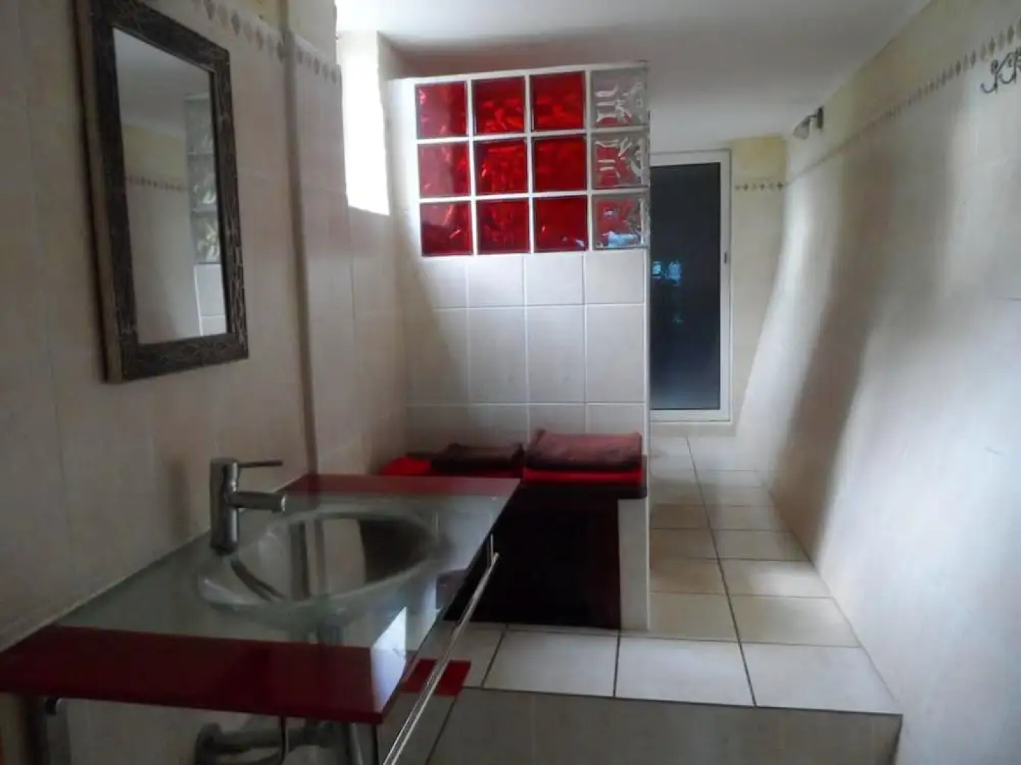 Studio in Étang Salé, With Wonderful sea View, Private Pool, Enclosed Garden