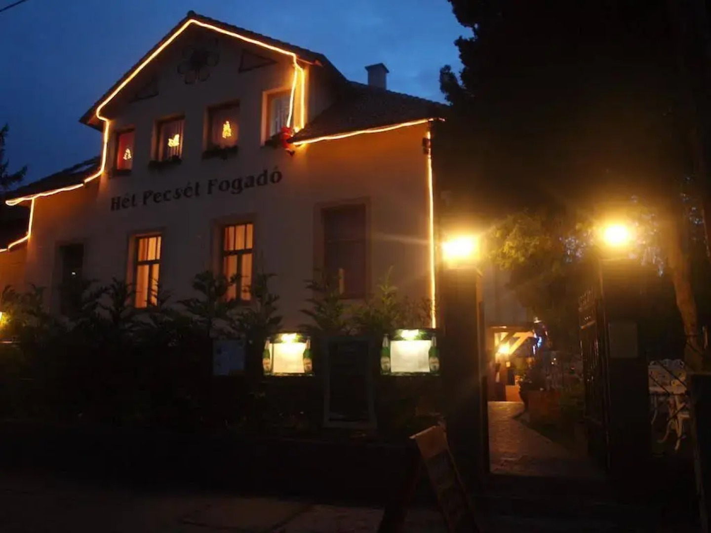 Hét Pecsét Fogadó Étterem