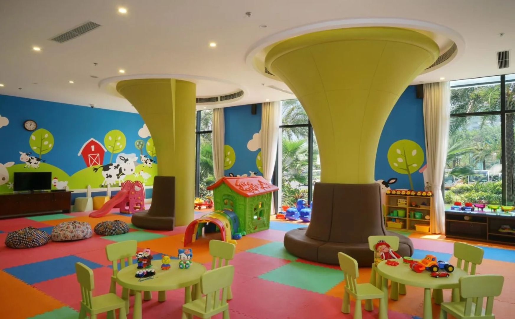 Vinpearl Golf Land Resort & Villas