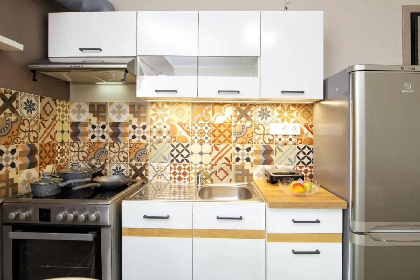 Maria's modern studio 5min from beach