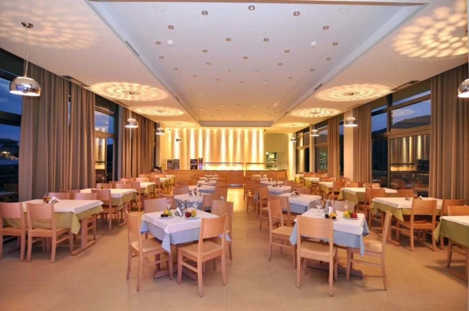 Aeolis Thassos Palace