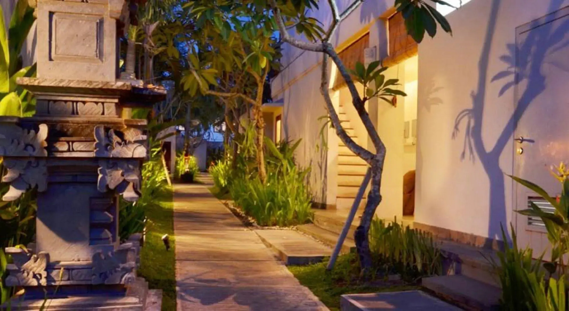 The Khayangan Dreams Villa Umalas