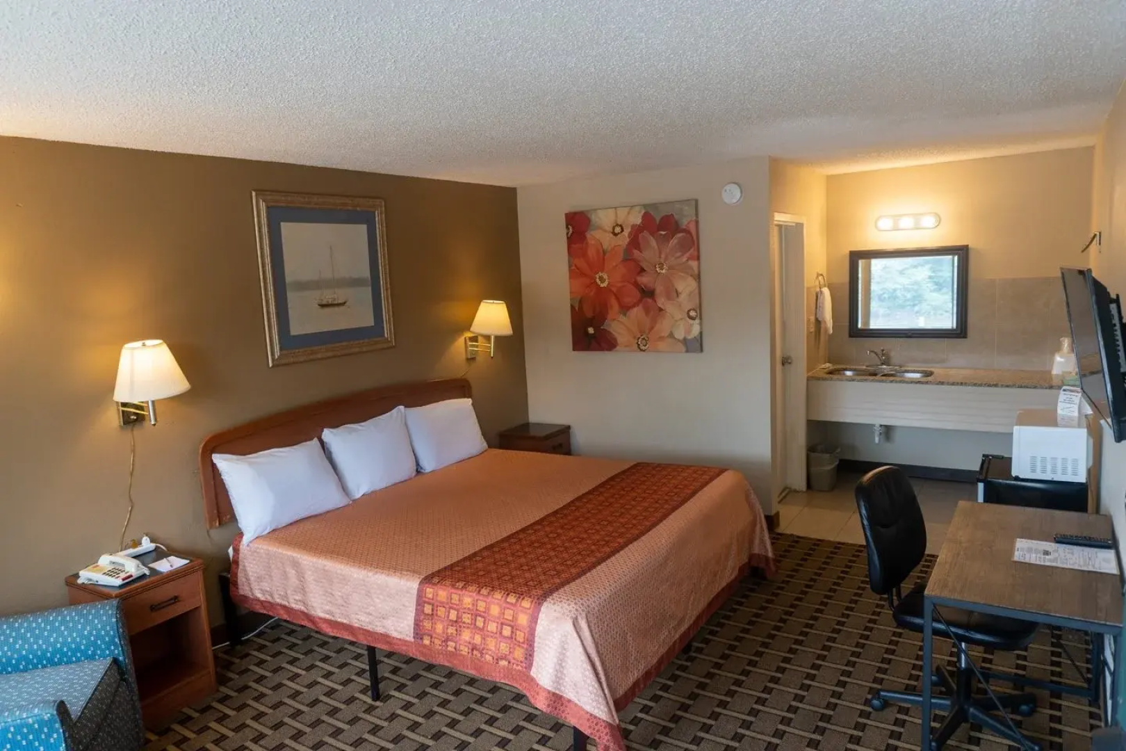 Red Carpet Inn and Suites Kinston NC