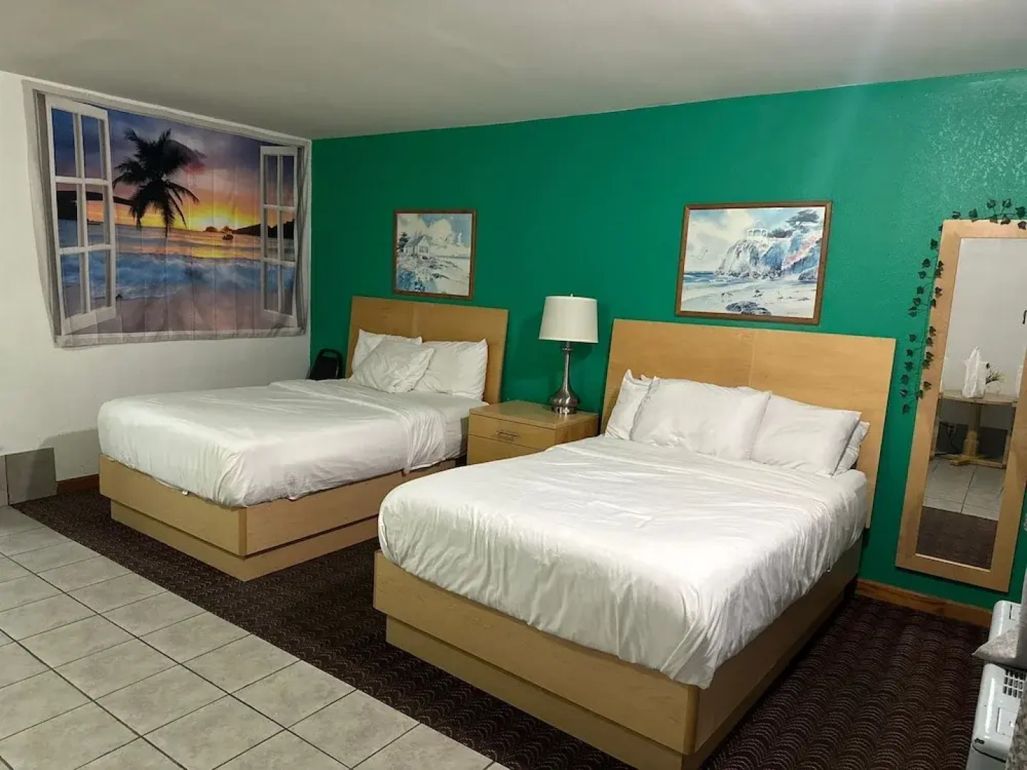 Tides Motor Inn at Stehli Beach