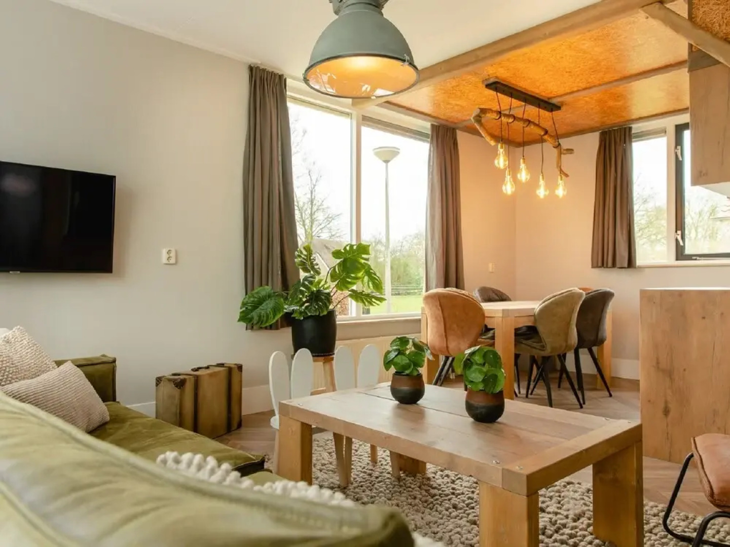 Nice Chalet with a Farm Theme near Nature