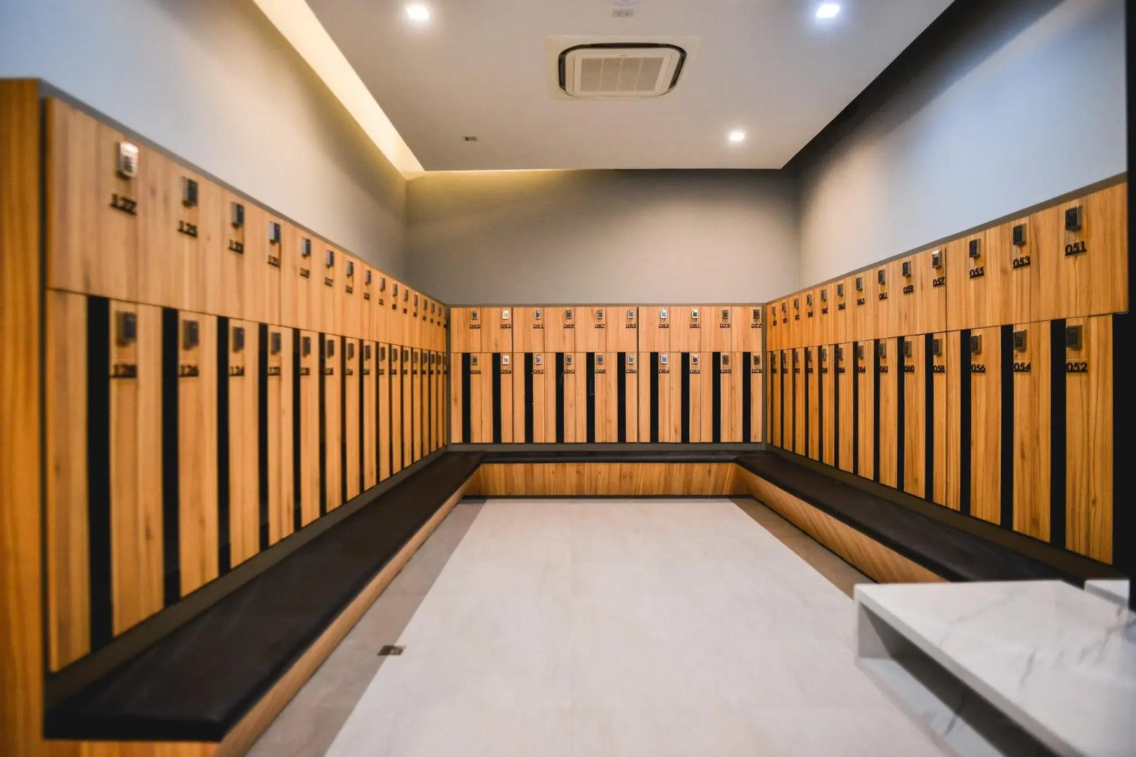 9D Sport Hotel (SHA Extra Plus)