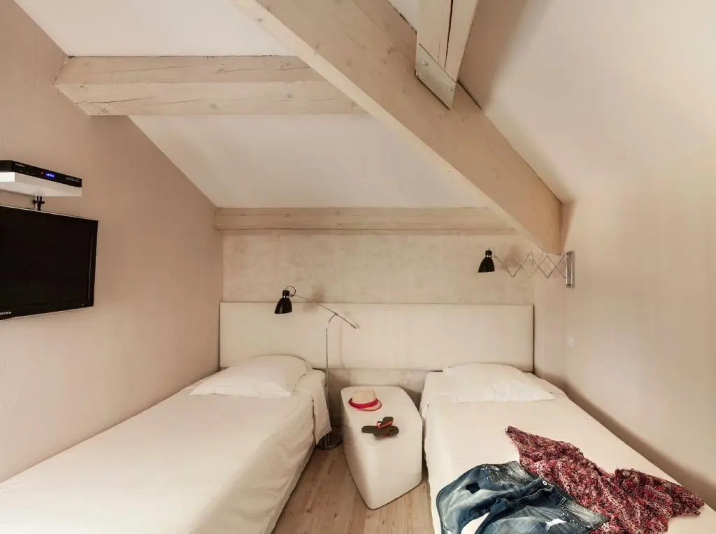 Le Répertoire - La Villa des 2 Soeurs