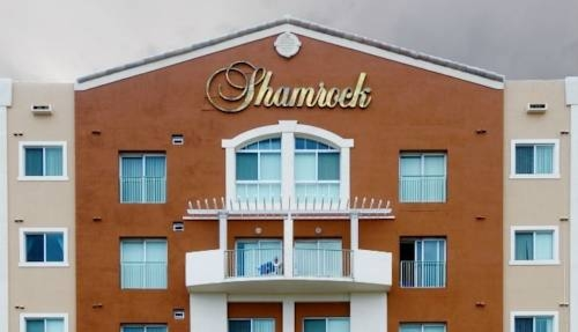 Shamrock Corporate Housing - Gables