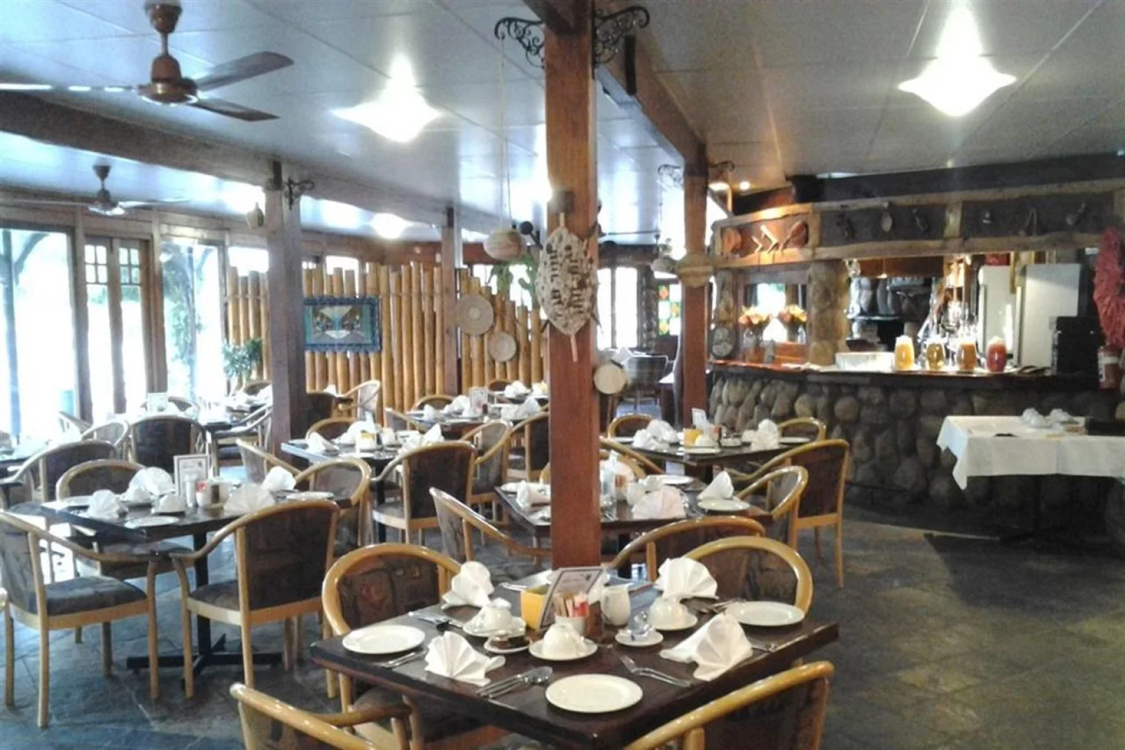 Knysna Log-Inn Hotel