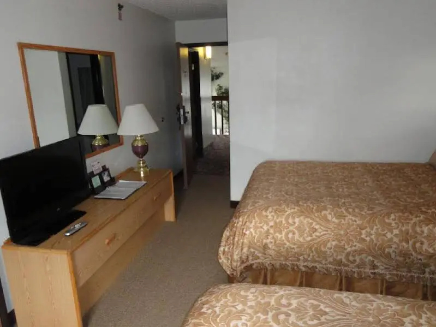 Super 8 By Wyndham Longmont/Twin Peaks