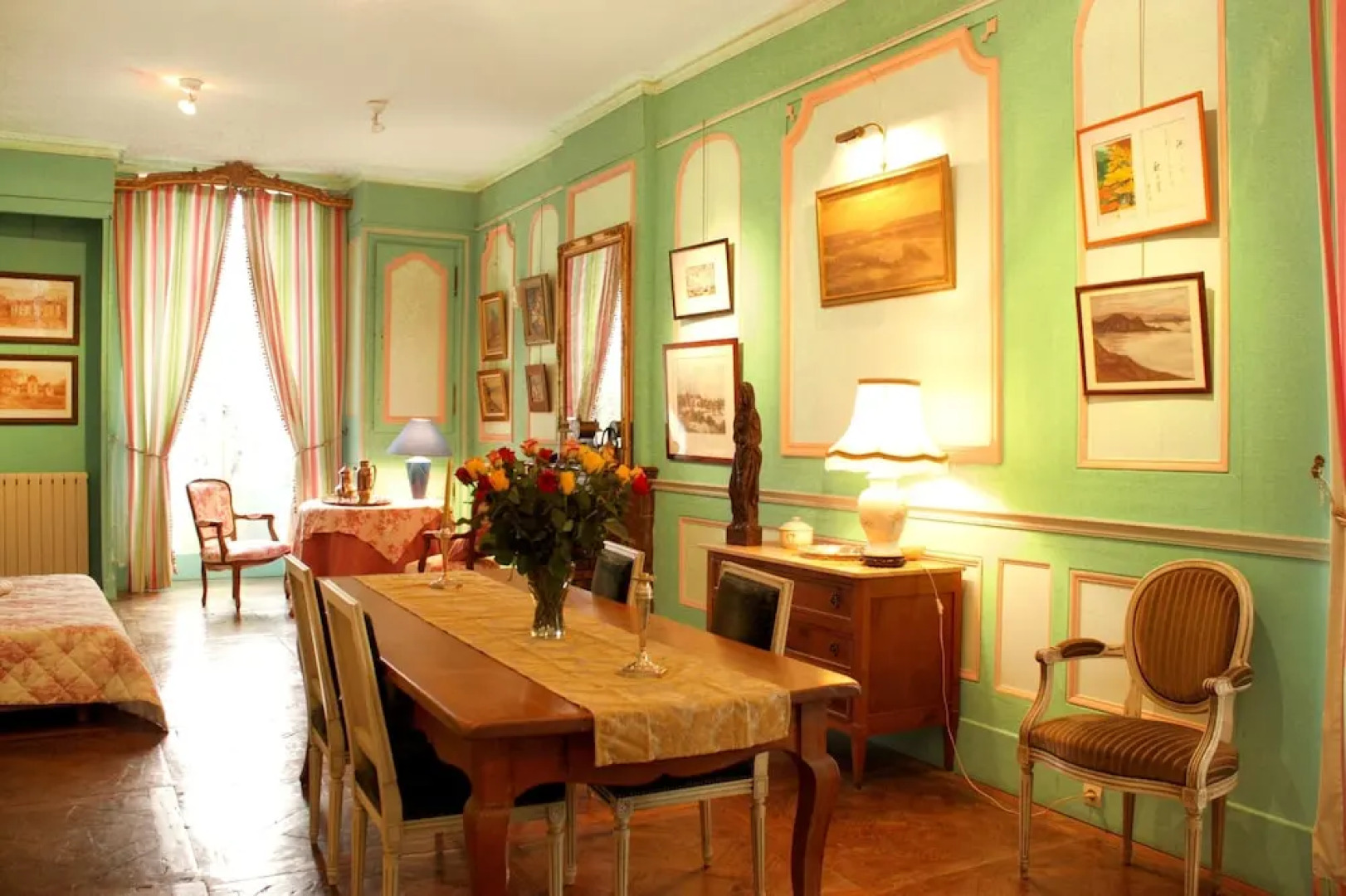 Mansion With 5 Bedrooms in Poligné, With Private Pool, Furnished Garde