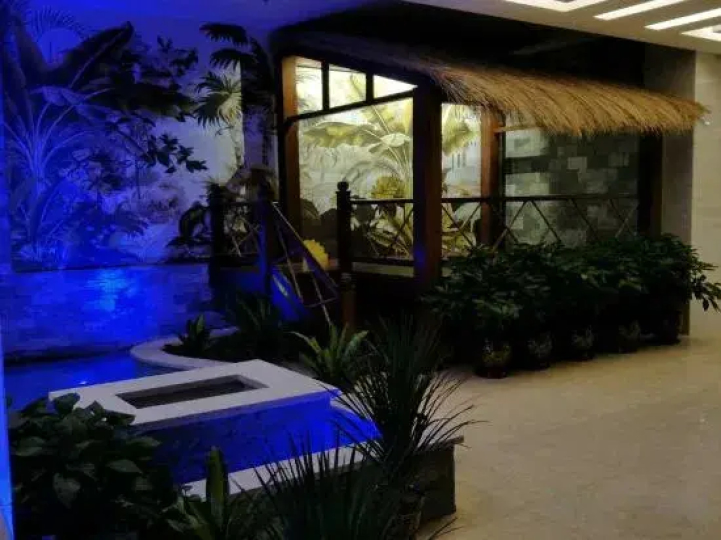 Dong Fang Ying Bin Hotel