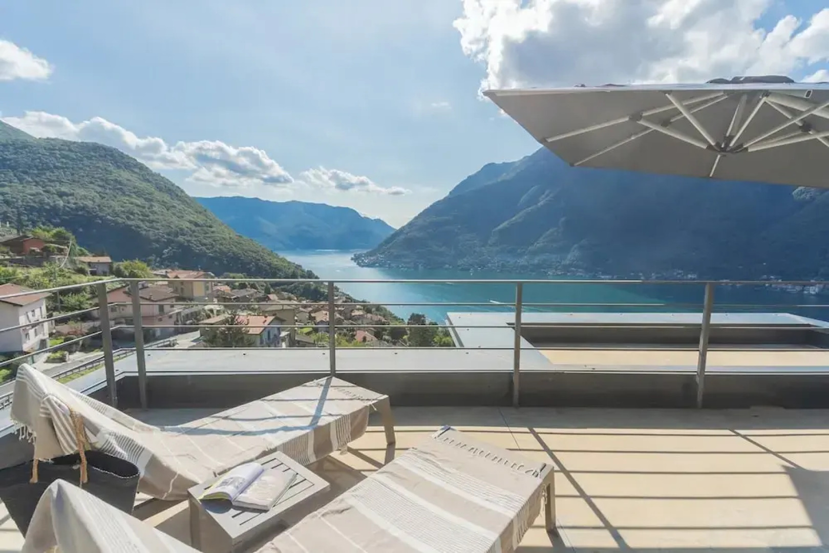 Residenza Maxim With Pool by Rent all Como