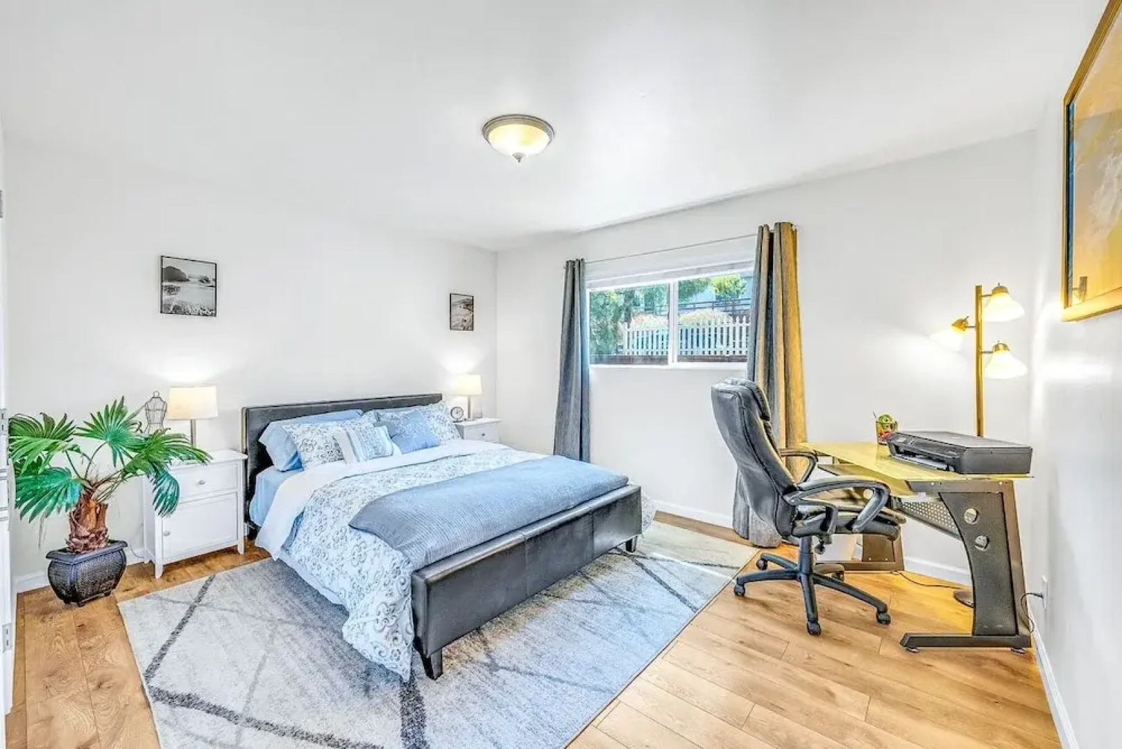 Cozy Oaks - A Coastal Getaway With Idyllic Scenery!