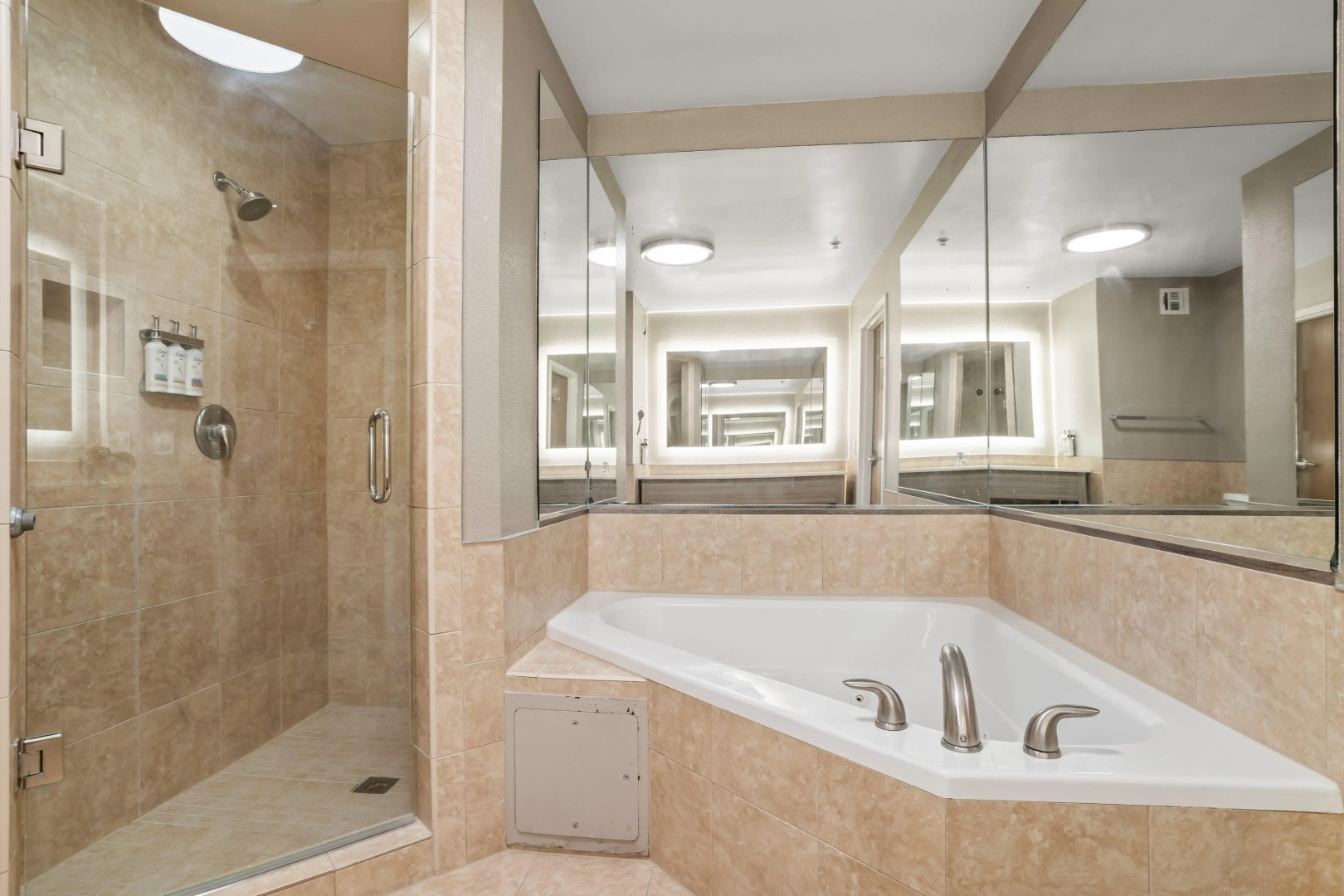 Holiday Inn Baton Rouge College Drive I-10 by IHG