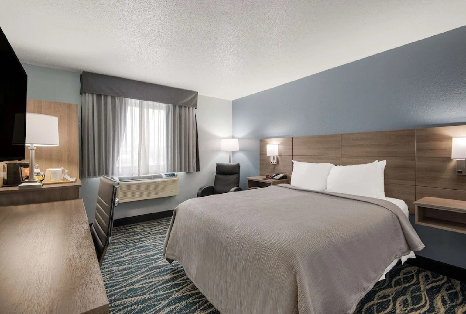 Super 8 Oneida Verona