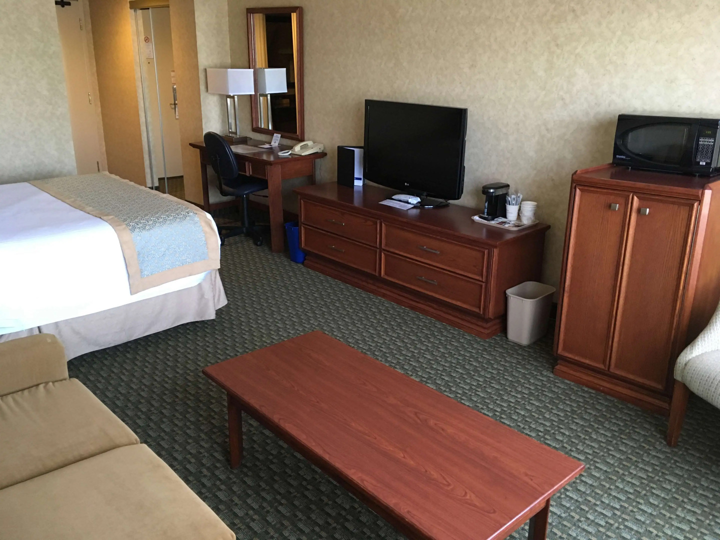 Best Western Voyageur Place Hotel