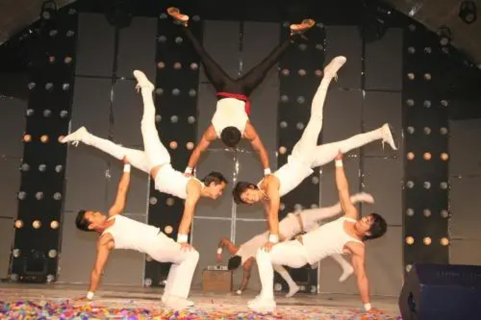 Leonia Holistic Destination