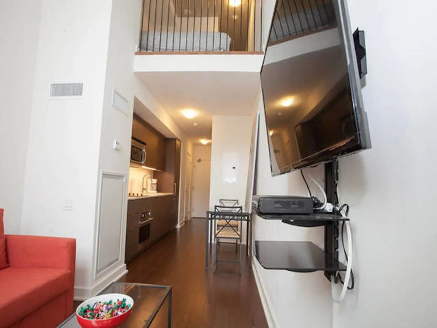 Pinnacle Suites - Trendy 2-Story Loft offered by Short Term Stays