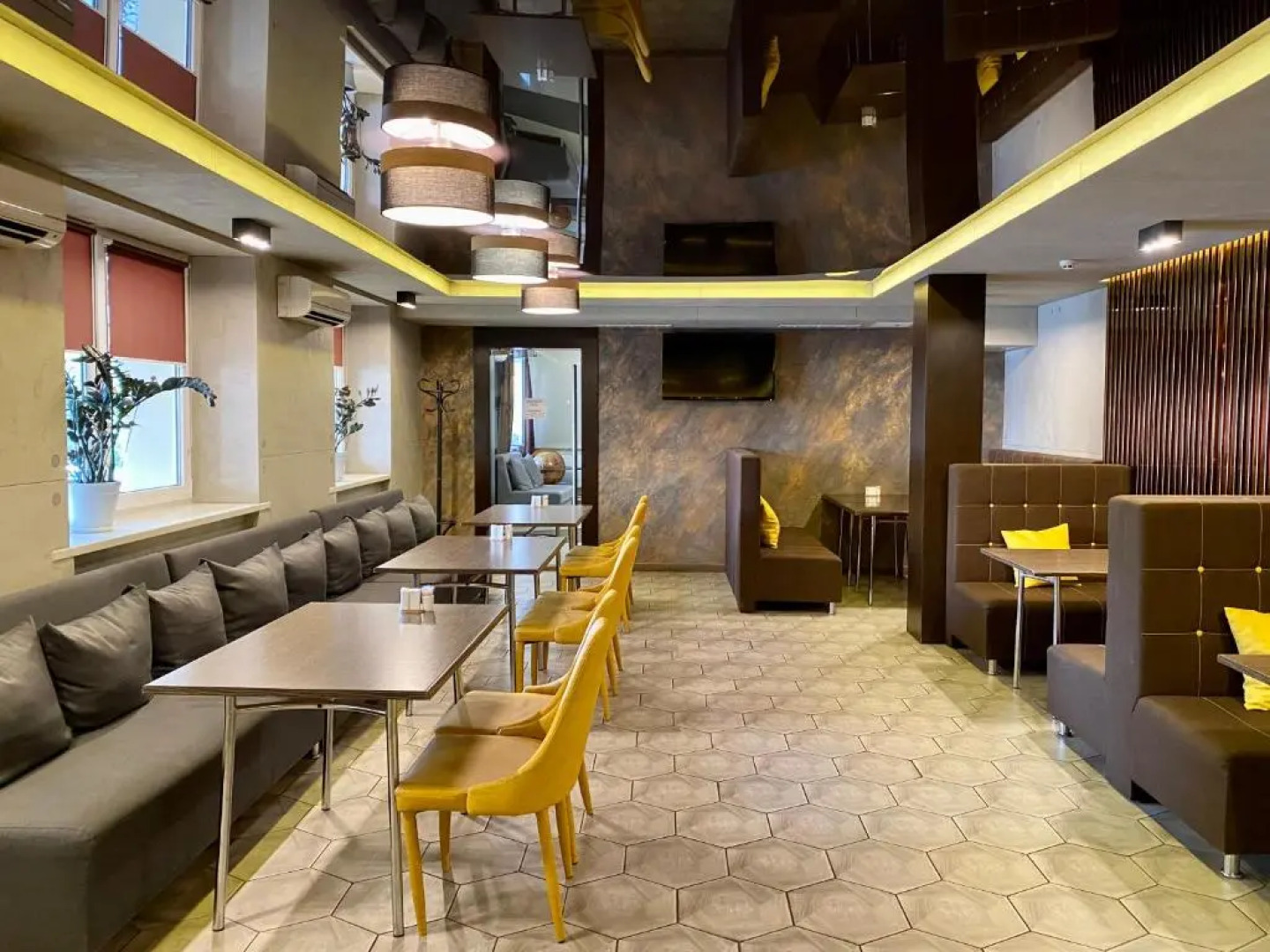 Отель «Явир»