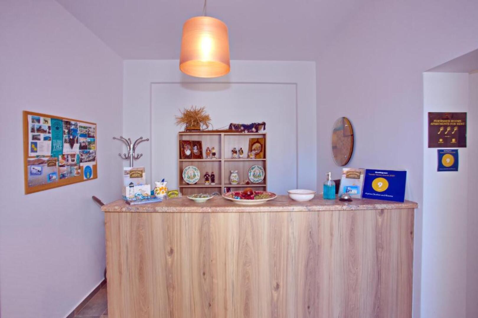 Aspous Studios and Rooms