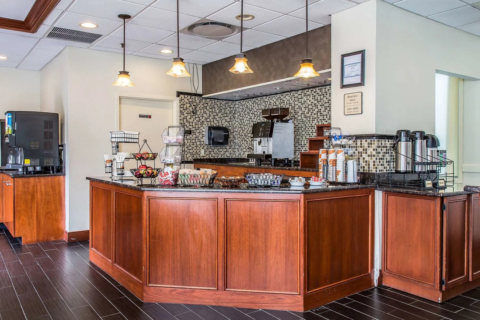 Hamden Hotel and Suites – Hamden New Haven