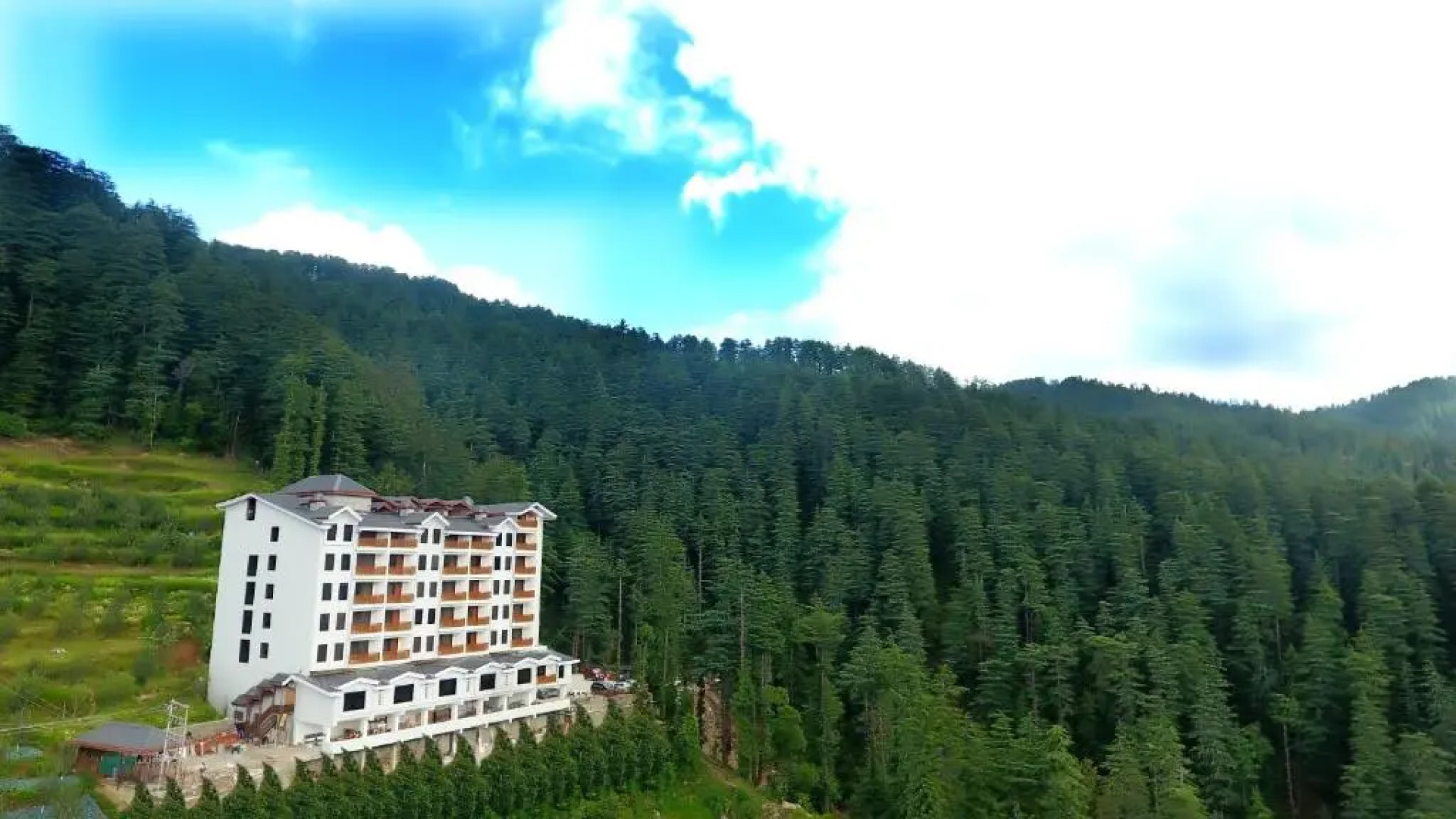 The Jungle Mountain Retreat