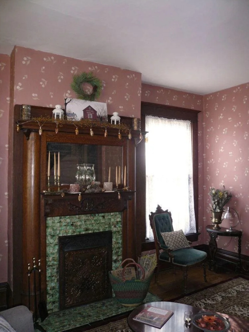 The Red Kettle Inn Bed and Breakfast