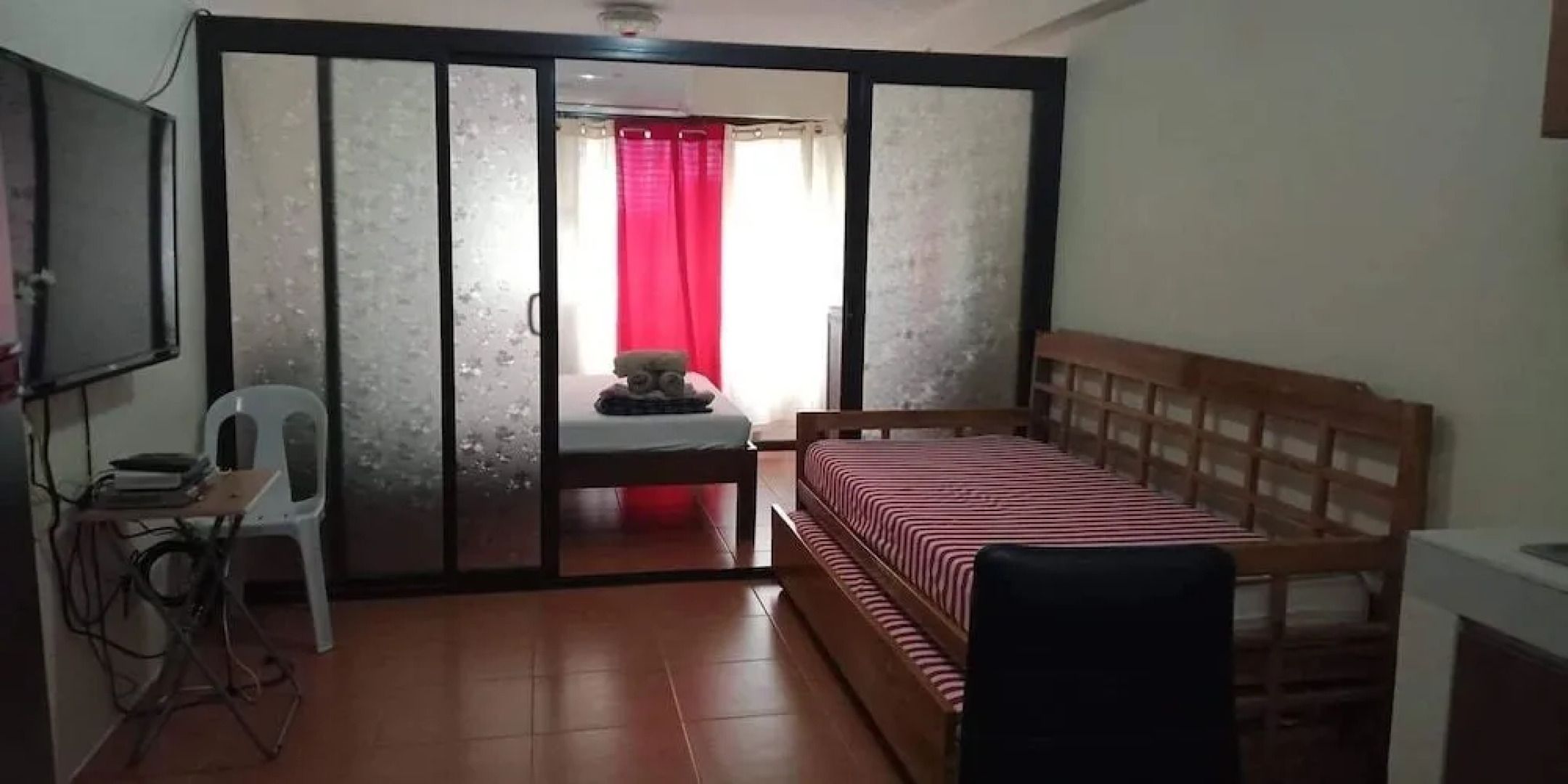 1 Bedroom Condo at One Oasis Condominuim