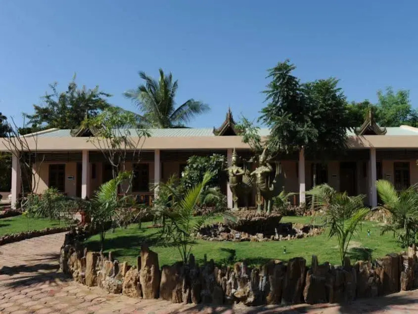 Sky Palace Hotel Bagan