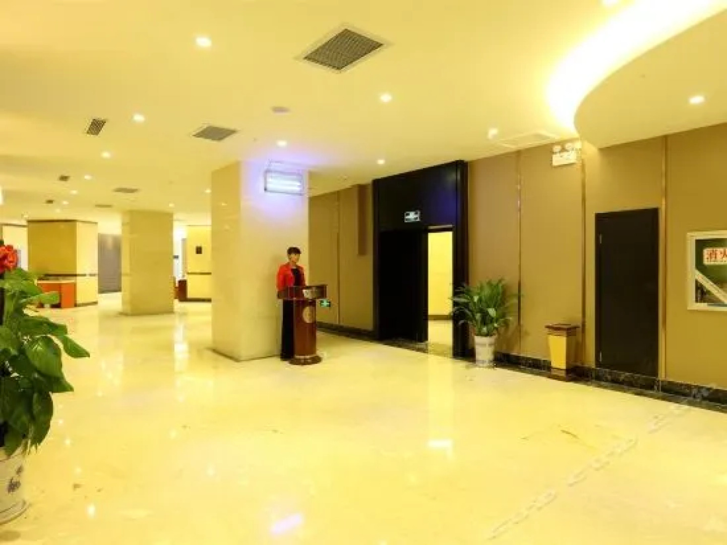 Jiaxin Chaozhou Hotel