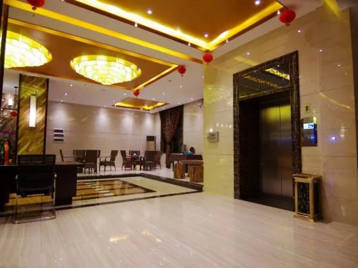 Biancheng Hotel