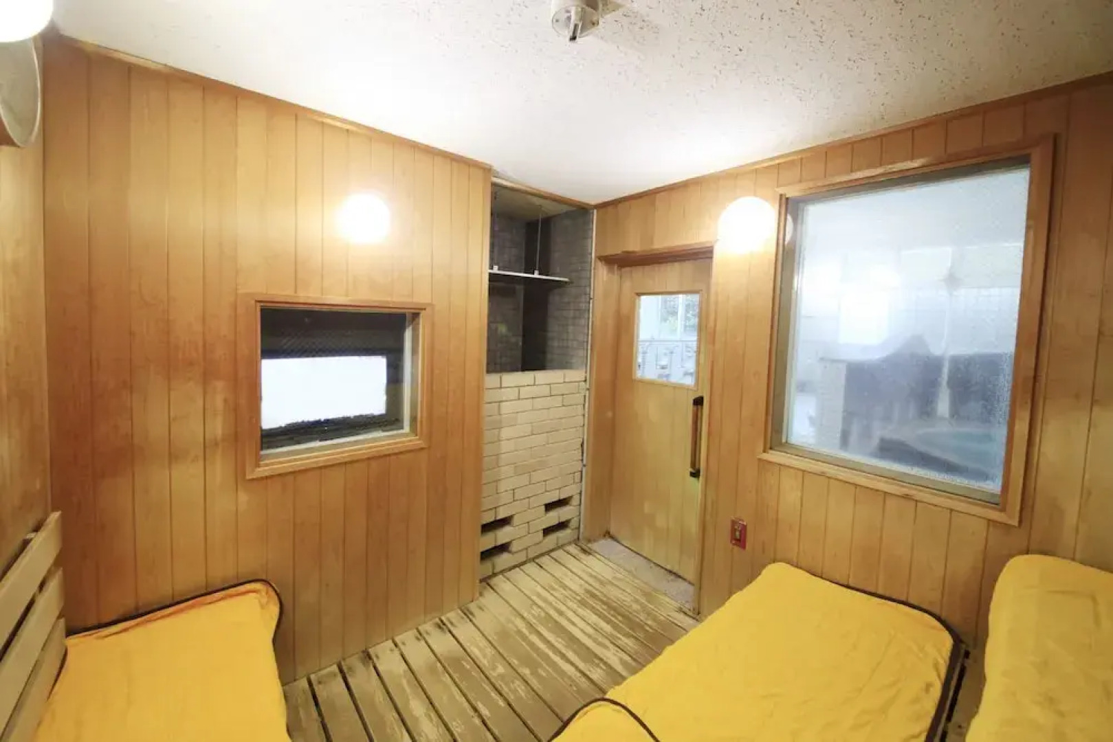 Poka Poka Onsen Hotel