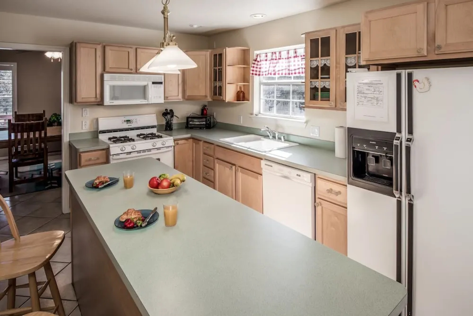 Golf Getaway - Three Bedroom Cabin