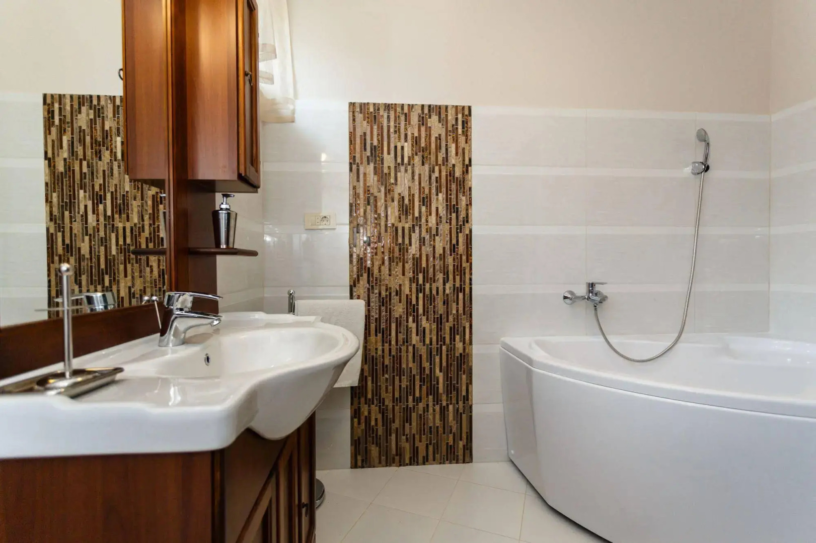 Soline Bay Seashore Residence