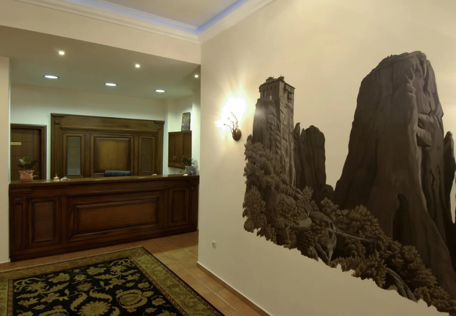 Dellas Boutique Hotel