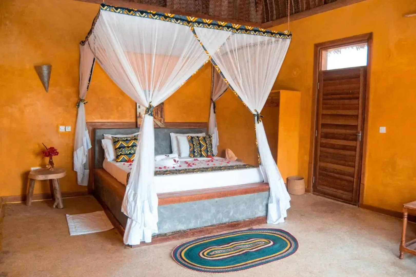 Twiga Beach Bungalows
