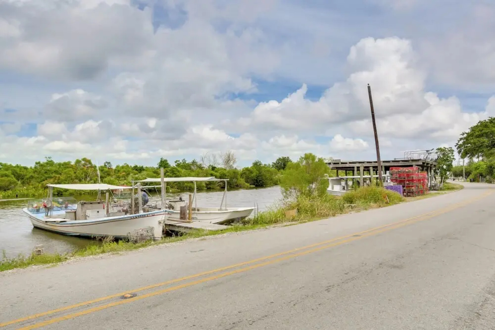 Walk to Bayou Lery: St Bernard Home w/ Kayaks!