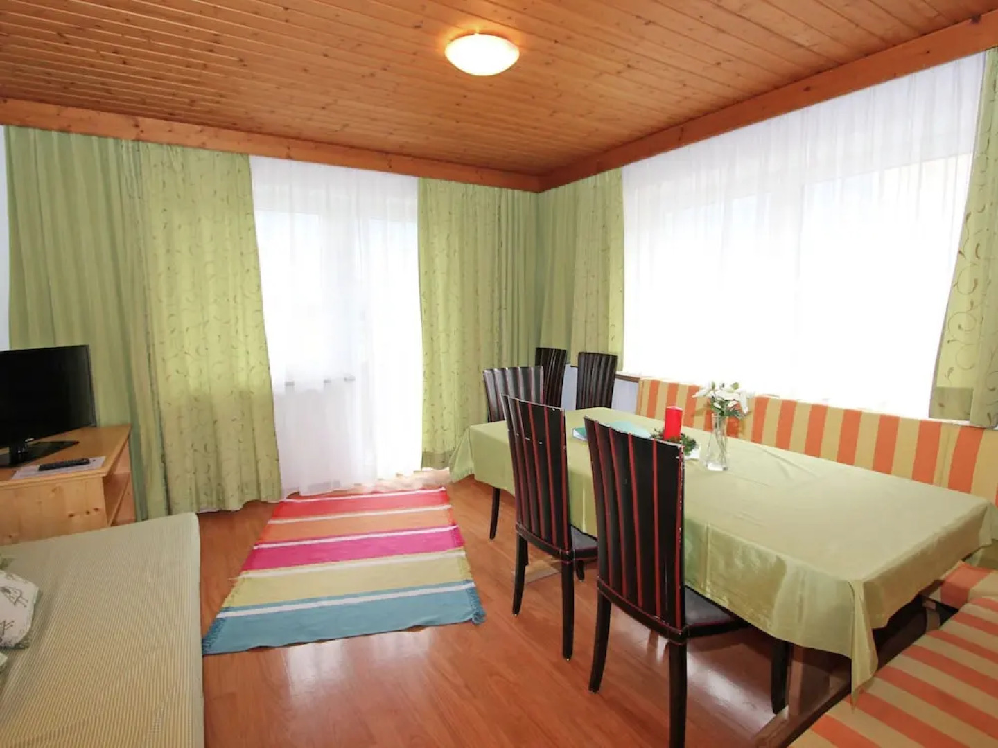Spacious Holiday Home near Ski Bus Stop in Mayrhofen