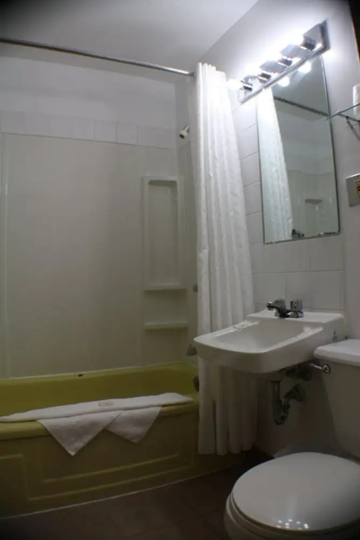 The Great Divide Lodge