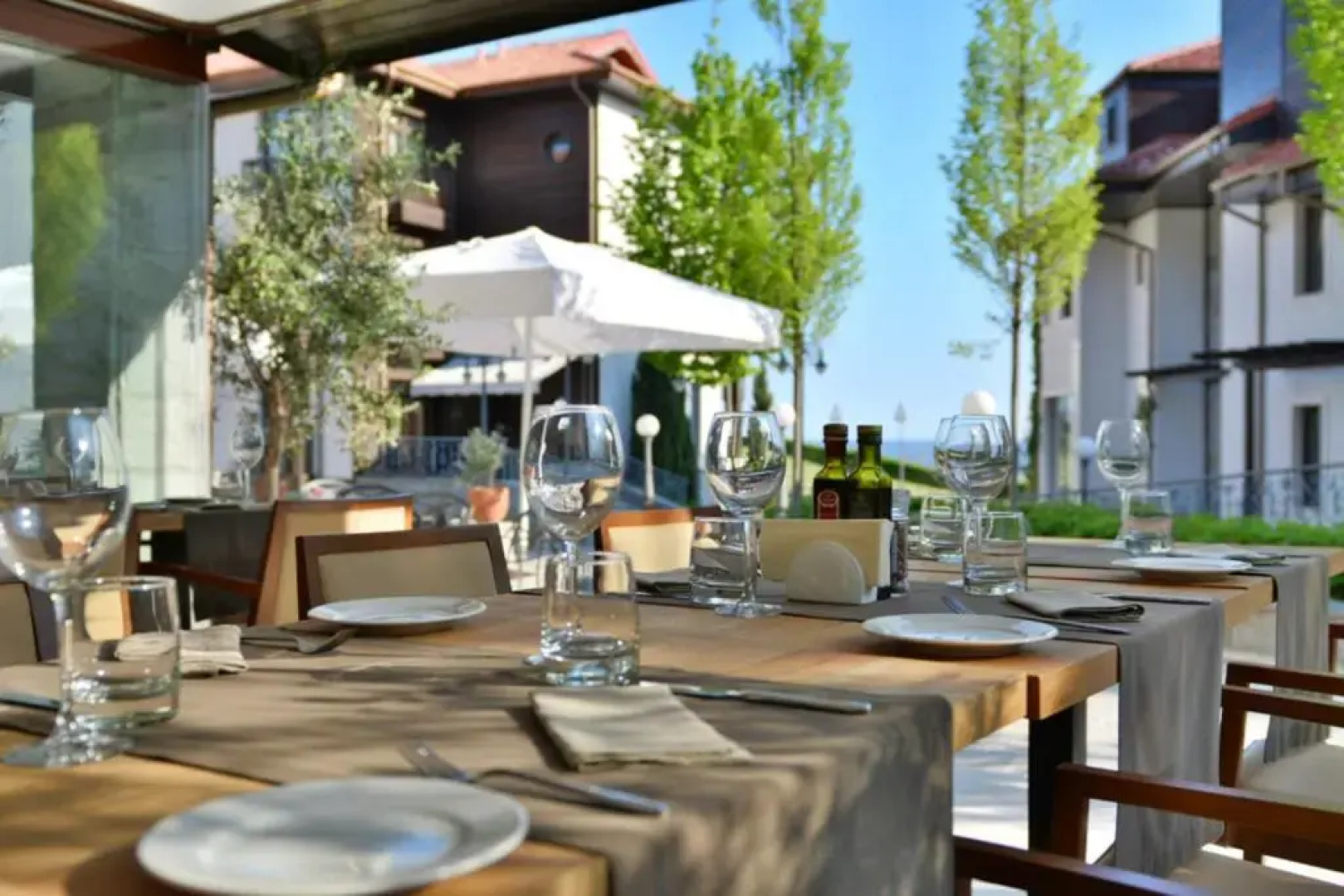 Thracian Cliffs Owners Apartments