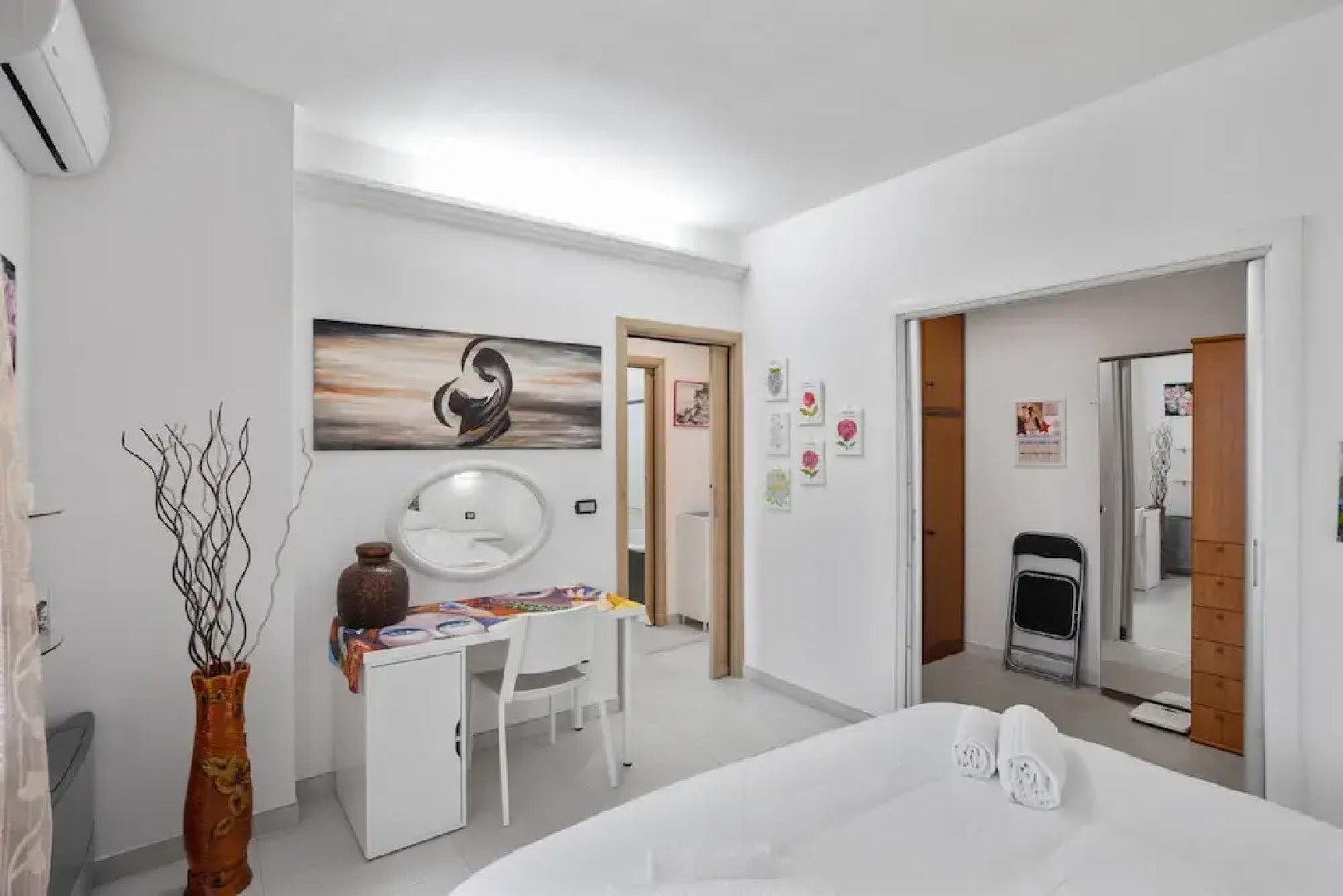 Valenzano Villa between art & nature