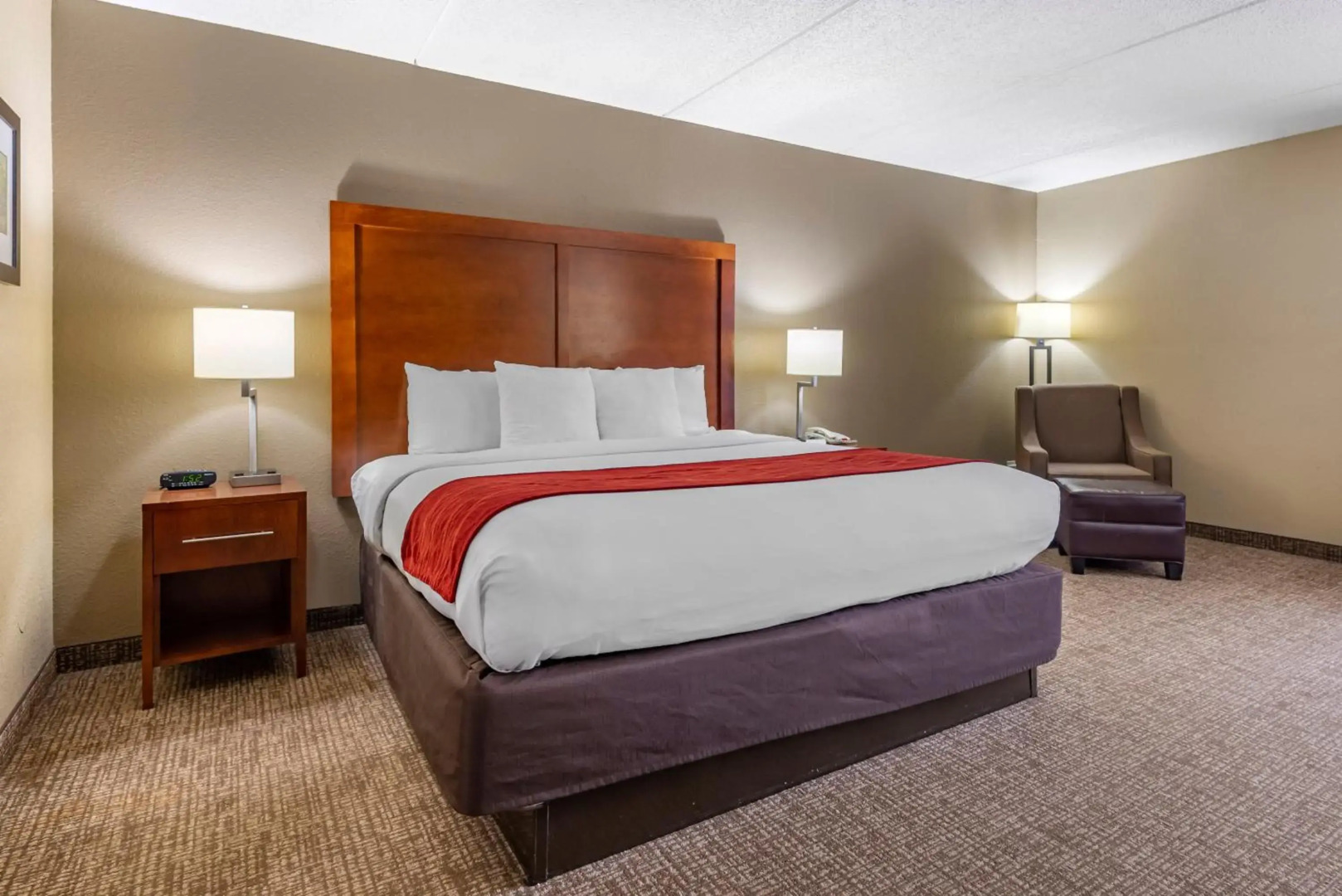 Holiday Inn Express & Suites West Plains Southwest by IHG