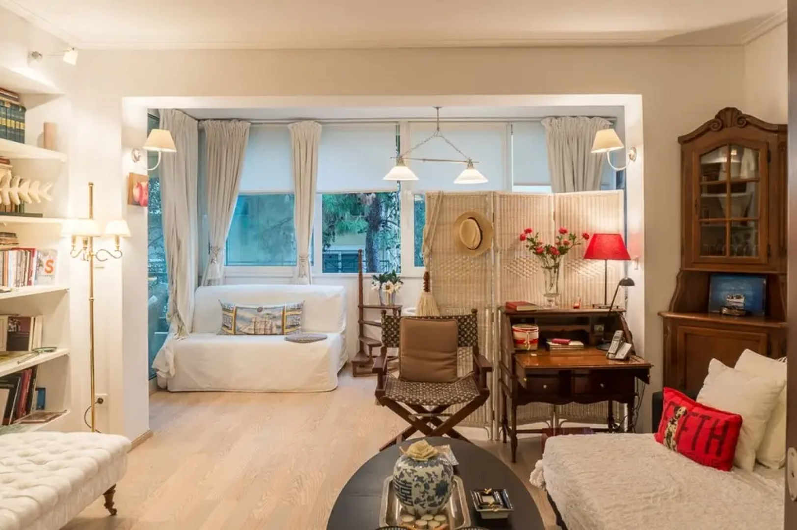 Little Cloud 2BR Seaside Apartment